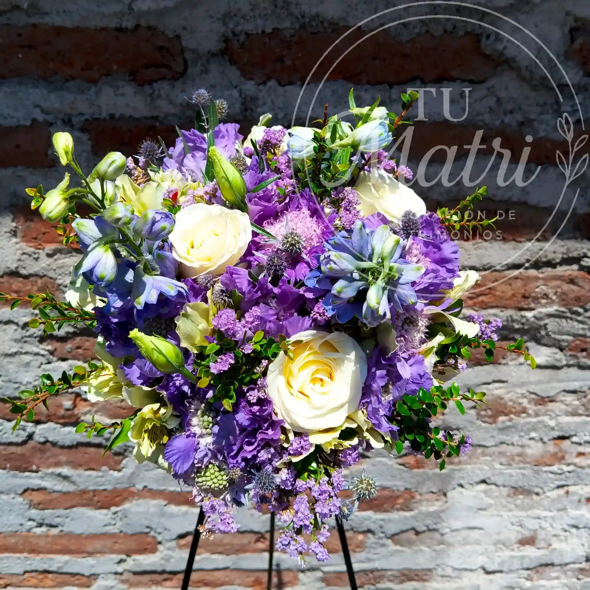 Ramo de Novia Mix Mediano Lila y Blanco 3