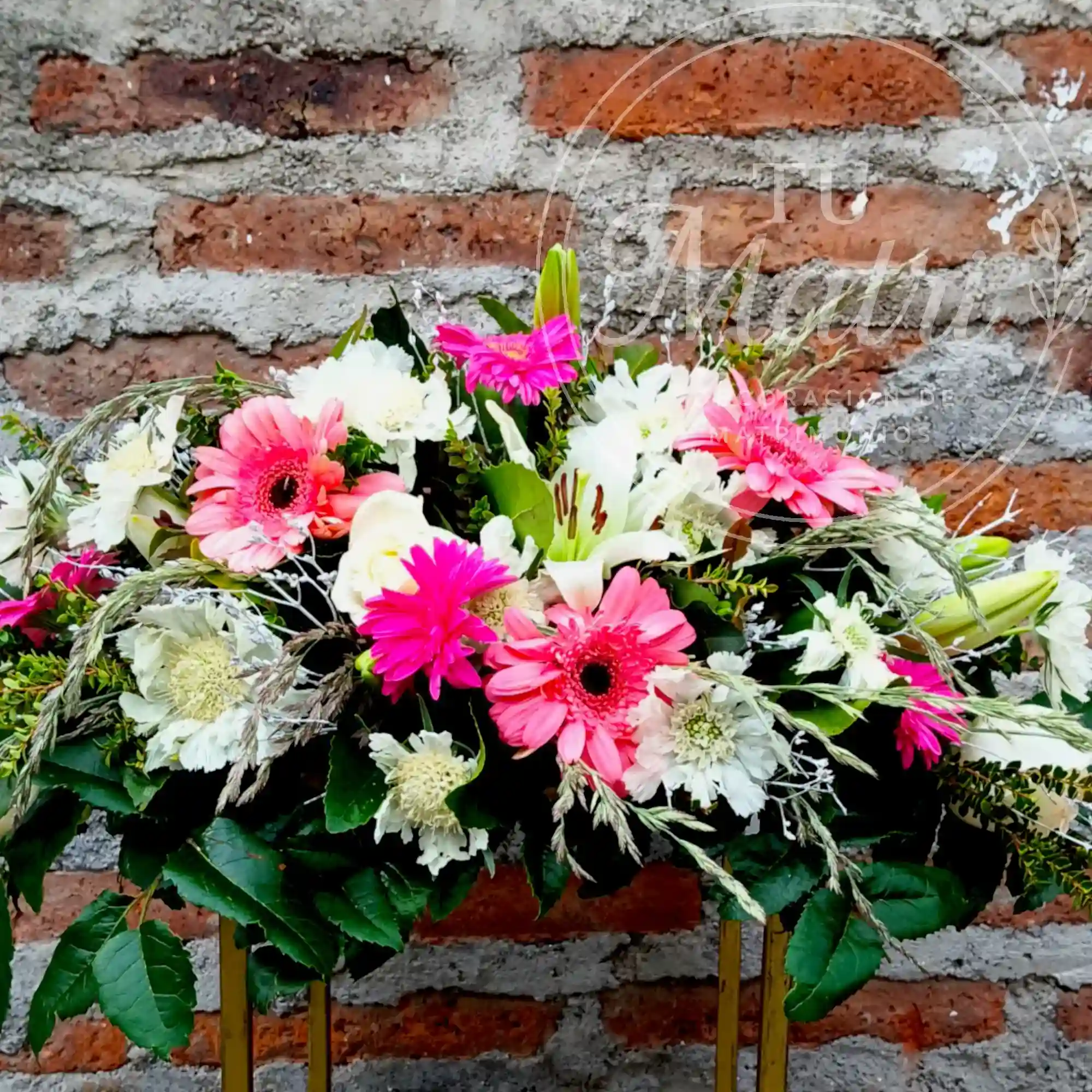 Centro de Mesa de Gerberas Pequeño 2