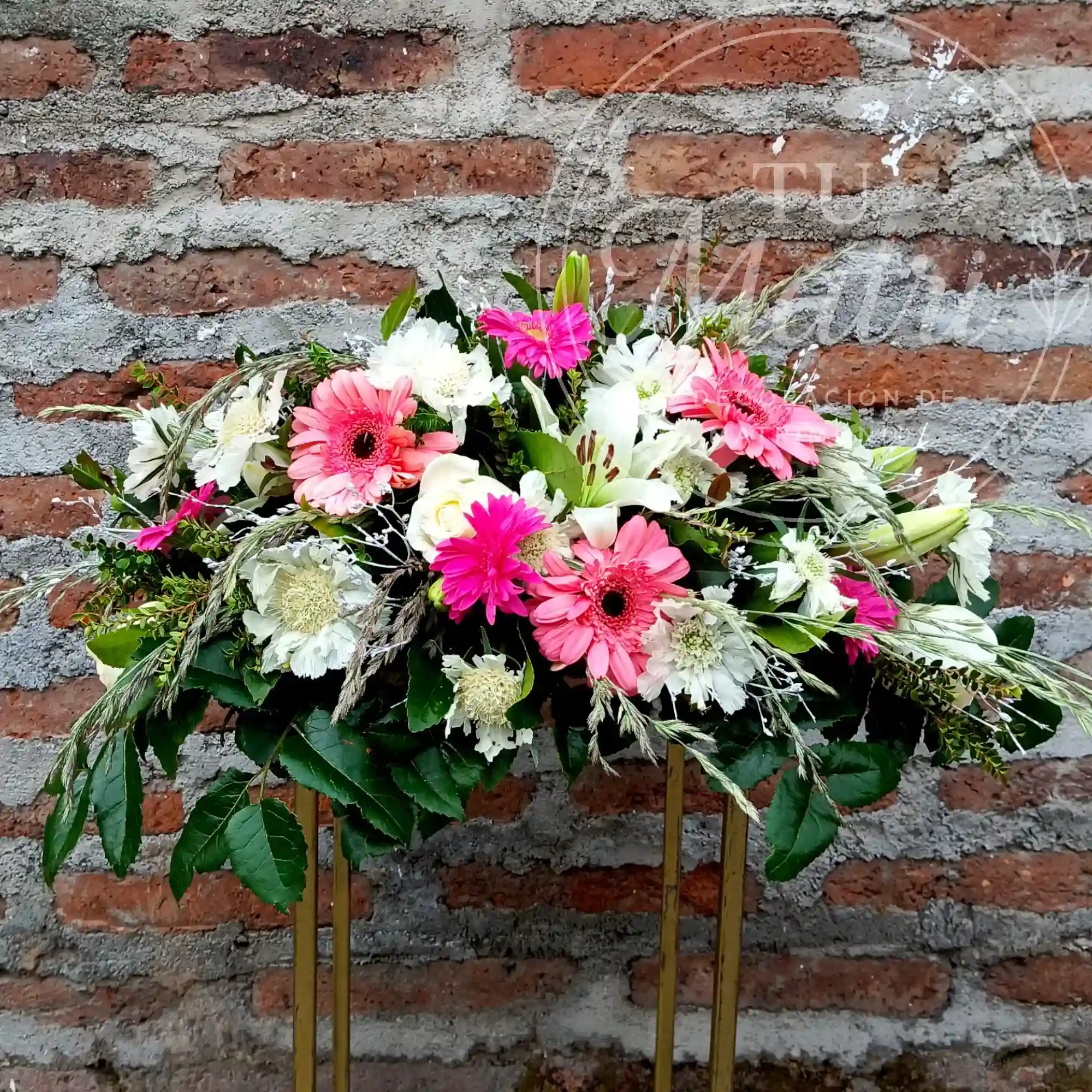 Centro de Mesa de Gerberas Pequeño 3