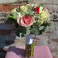 Ramo de Novia de 10 Tulipanes y 10 Rosas en Tonos Pasteles
