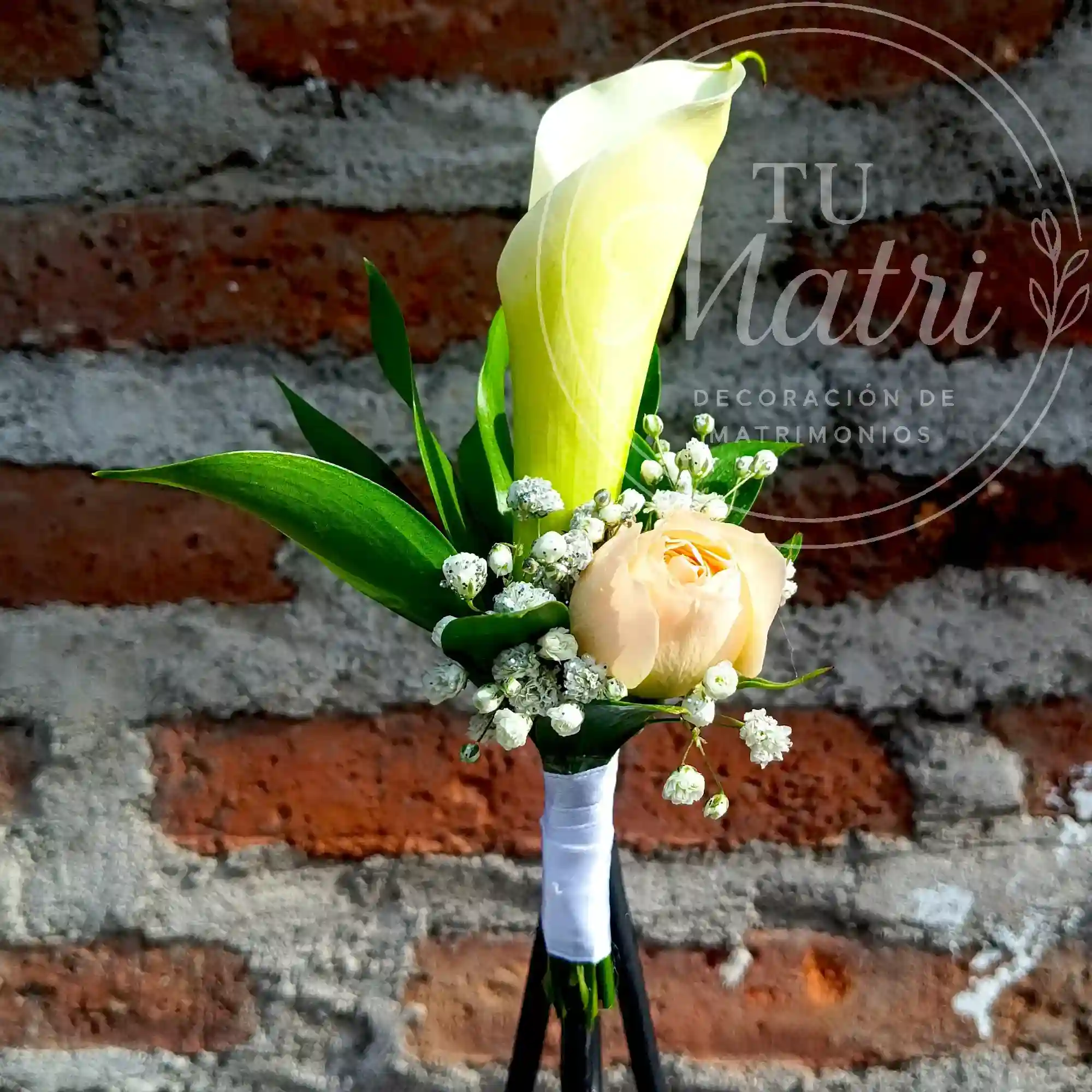 Boutonniere de Cala y Minirosa 3